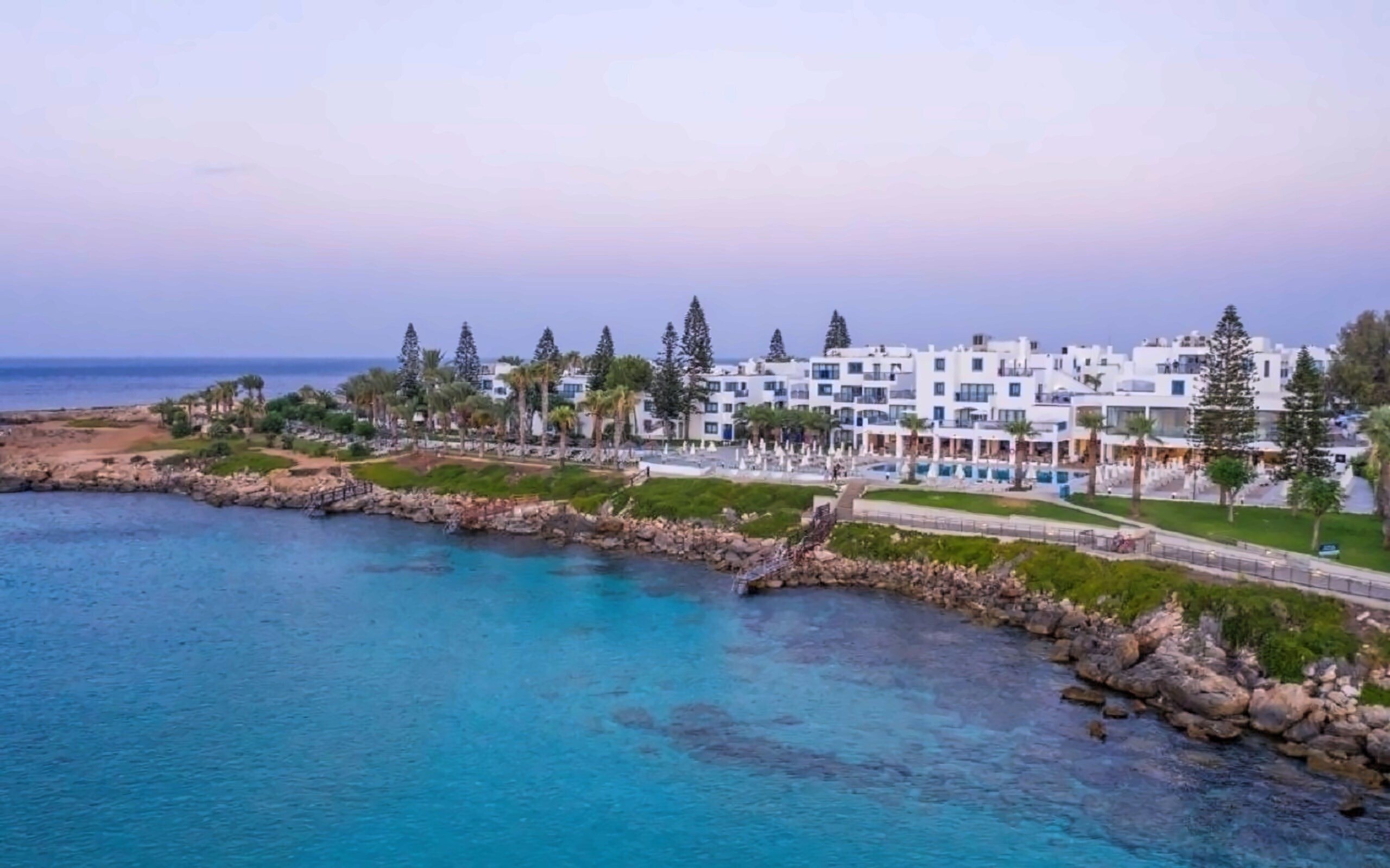Nausicaa Beach 4* фотосуреті