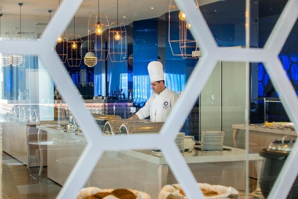 Изображение Anastasia Beach Hotel Apts 4*