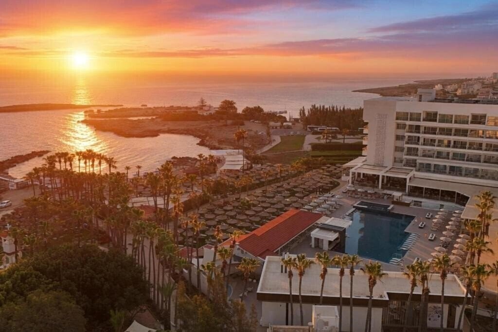 Фотография Cavo Maris Beach Hotel 4*