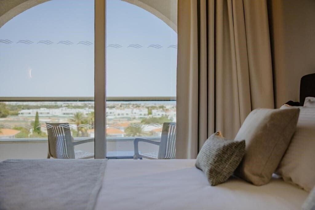 Golden Coast 4* суреті