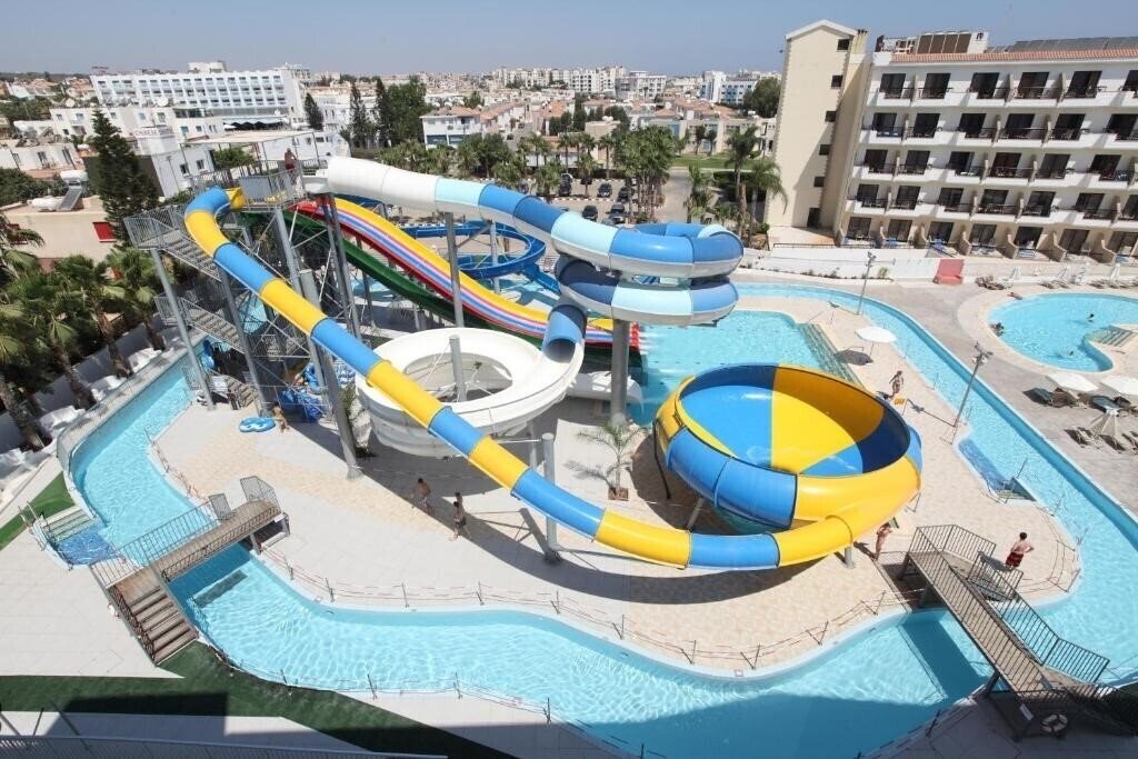 Anastasia Hotel Apartments 4* суреті