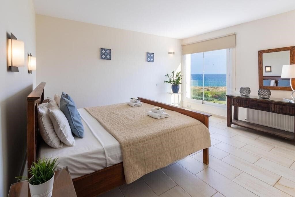 Villa Infinity Protaras 4* фотосуреті