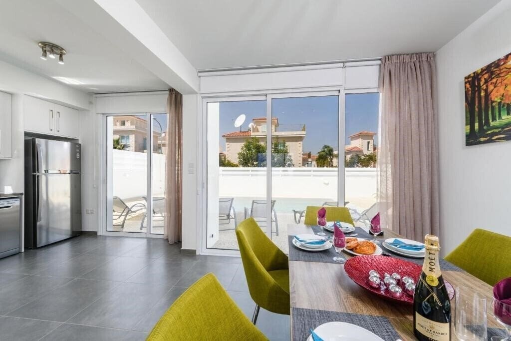 Картинка Green Bay Villas 3*