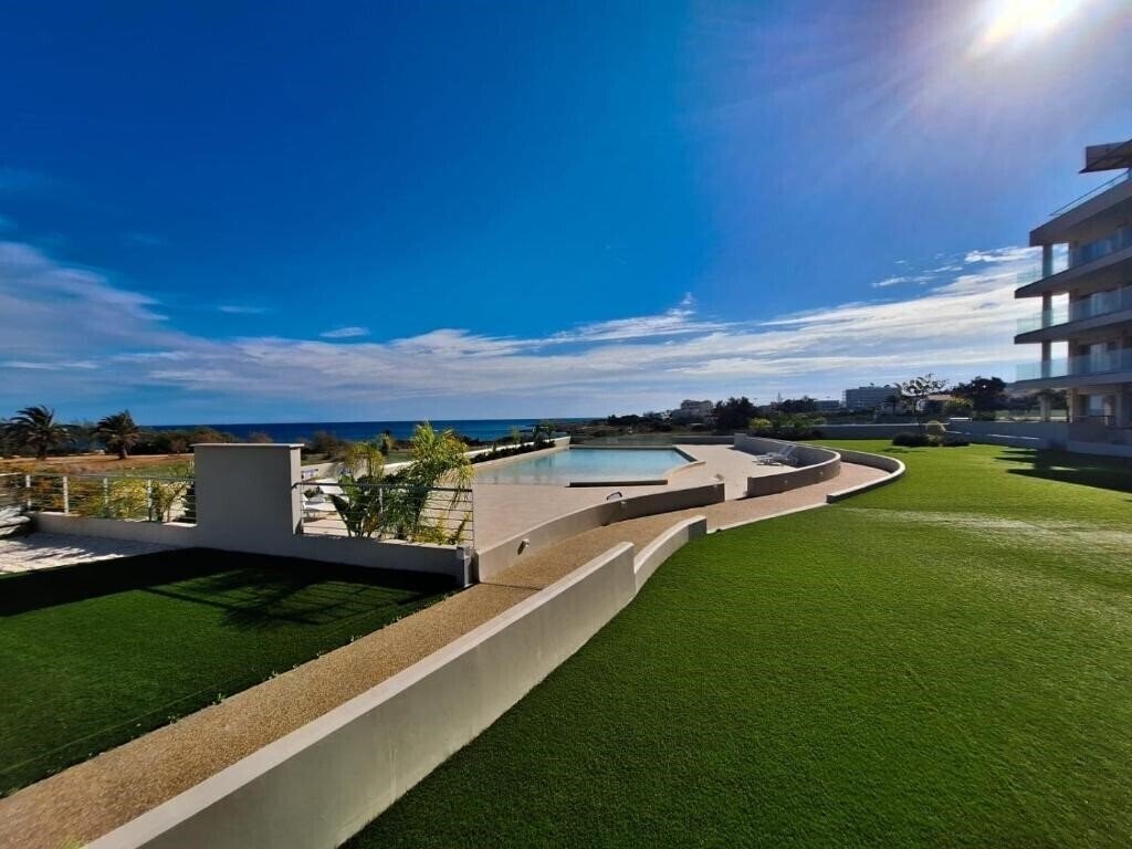 Фотография Emerald Bay Suites 4*