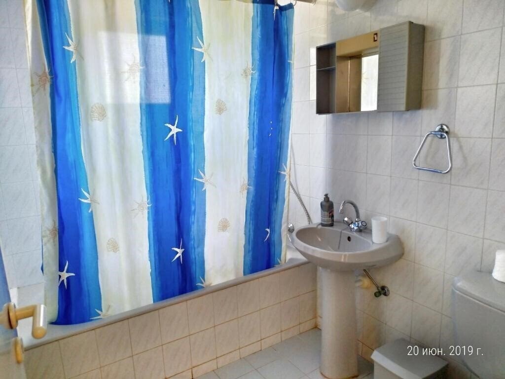 Фото Constantaras Apartments 3*