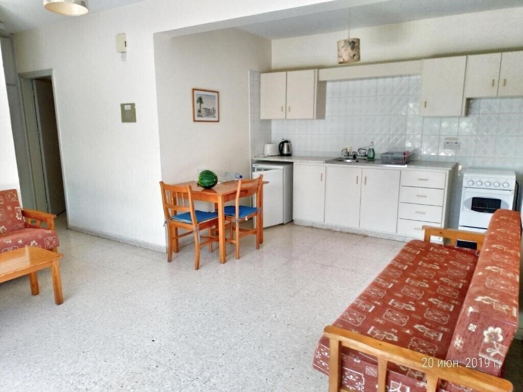 Изображение Constantaras Apartments 3*