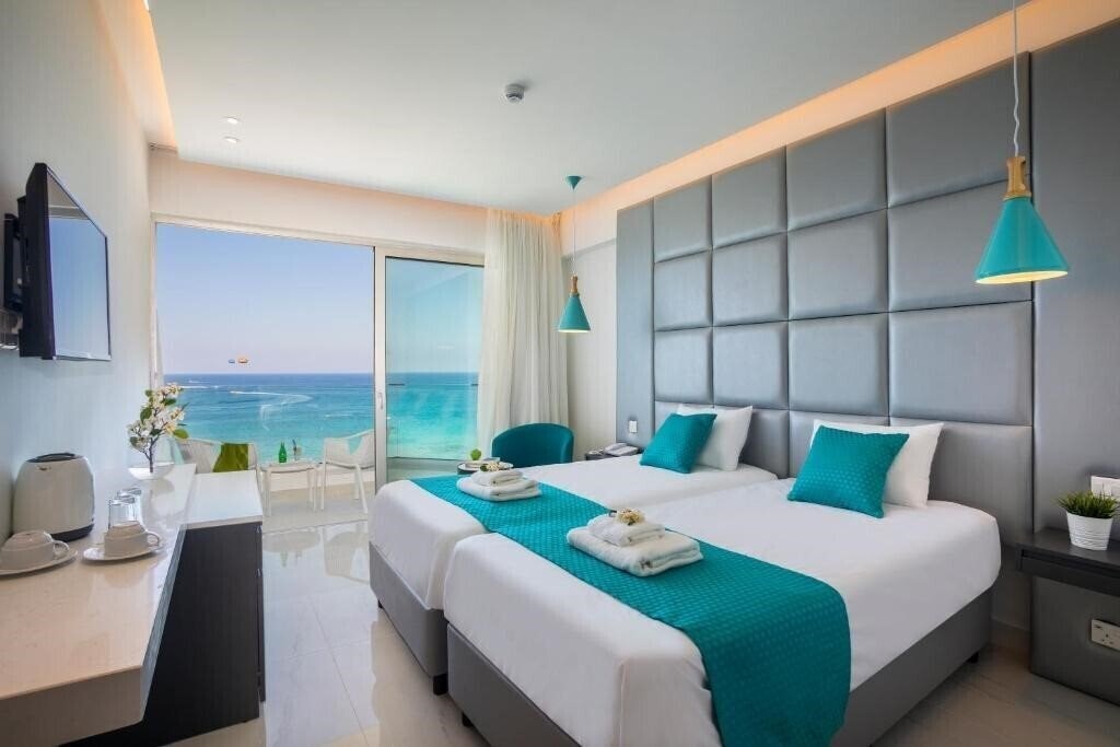 Изображение Silver Sands Beach Hotel 3*