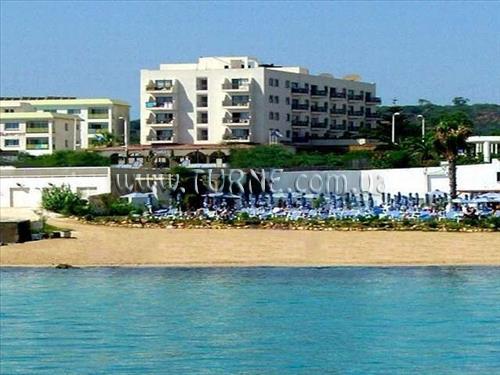 Sandra Hotel 3* суреті