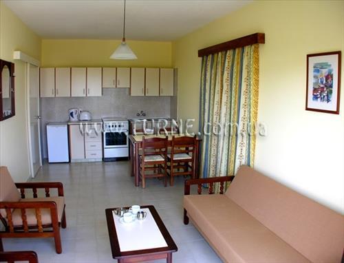 Sandra Hotel 3* фотосуреті