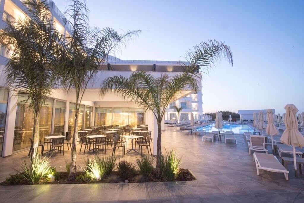 Evalena Beach Hotel 3* суреті