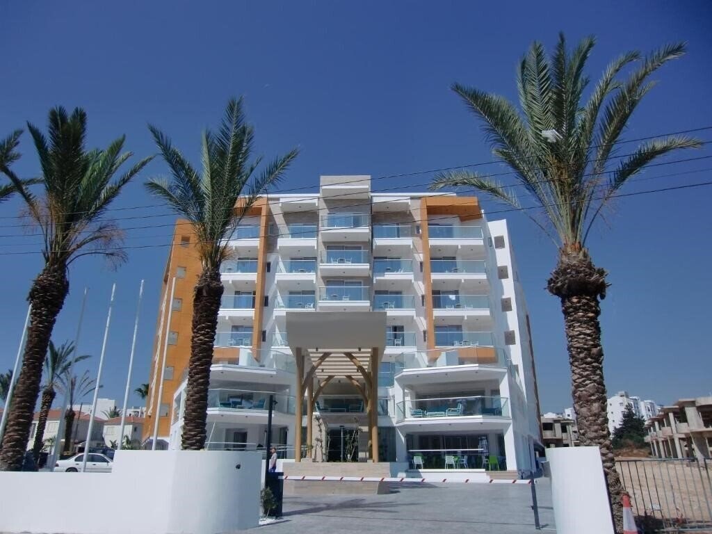 Фото Captain Pier Hotel Apartments 3*