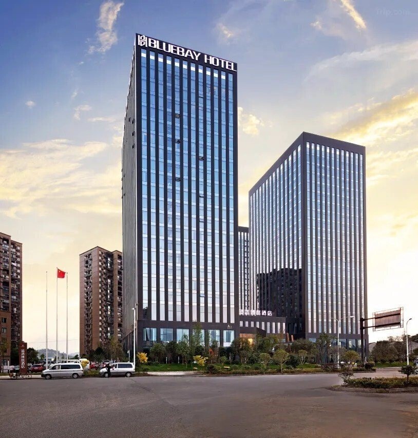Отель Blue Bay Hotel 5*