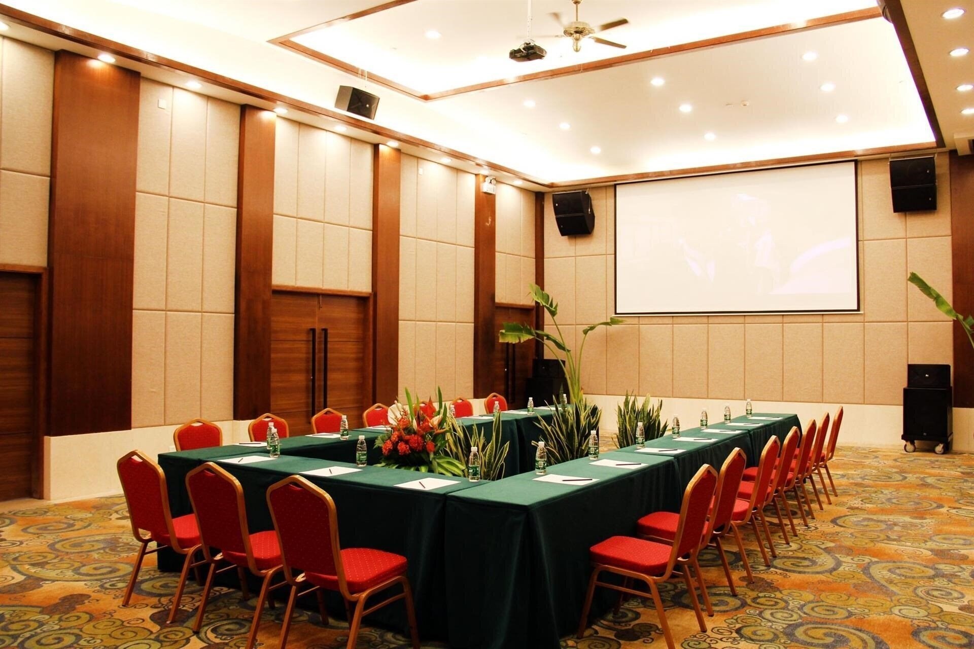Фотография Sanya Dongrong Guest International Hotel 5*
