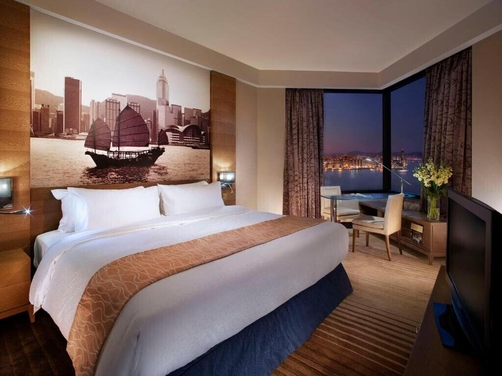 Отель Harbour Grand Hong Kong 5*