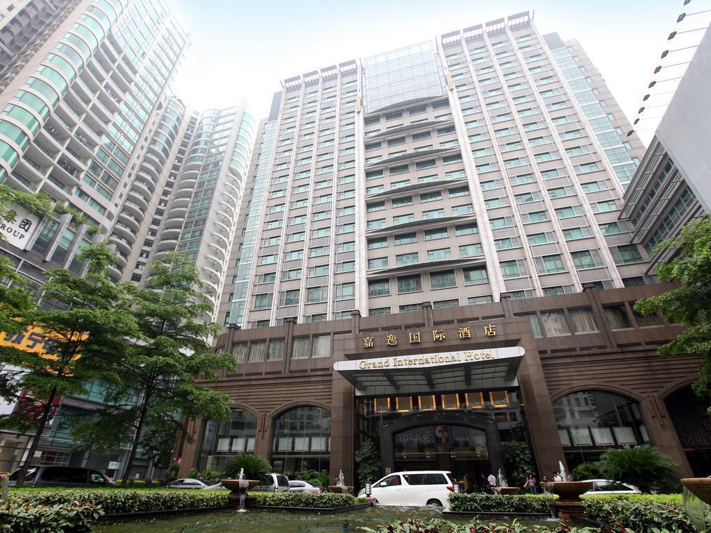 Отель Grand International 5*