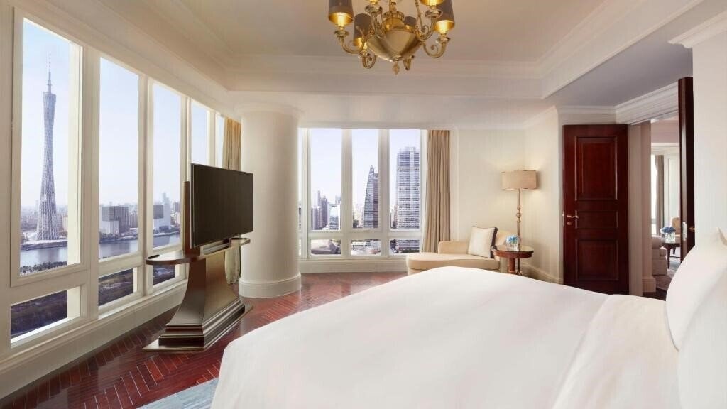 The Ritz-Carlton, Guangzhou 5* суреті