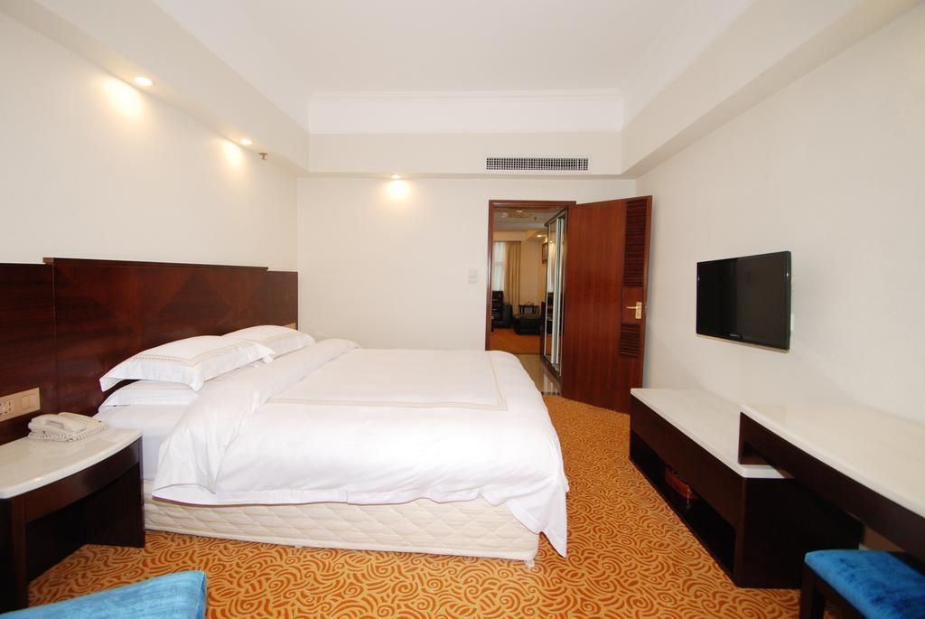 Изображение Overseas Chinese Friendship 3*