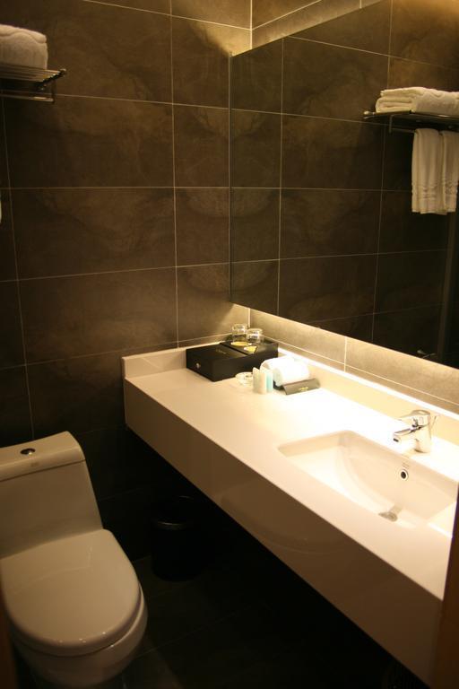 Фото J Hotel (ex. Azure Resort) 4*