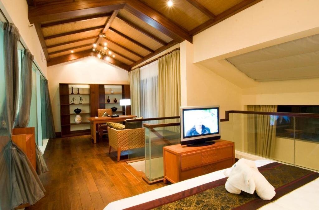 Royal Garden 4* суреті