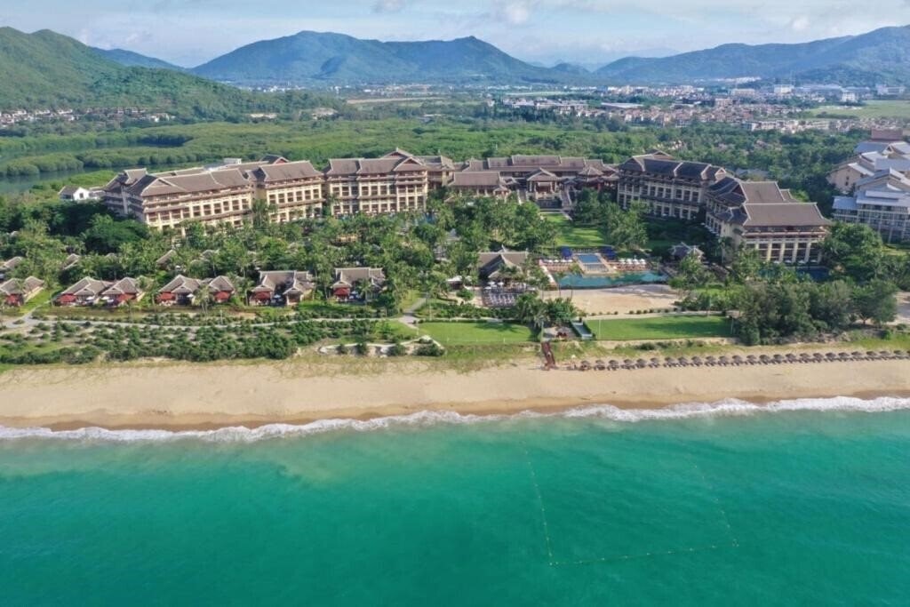 Изображение The Ritz-Carlton Sanya Yalong Bay 5*