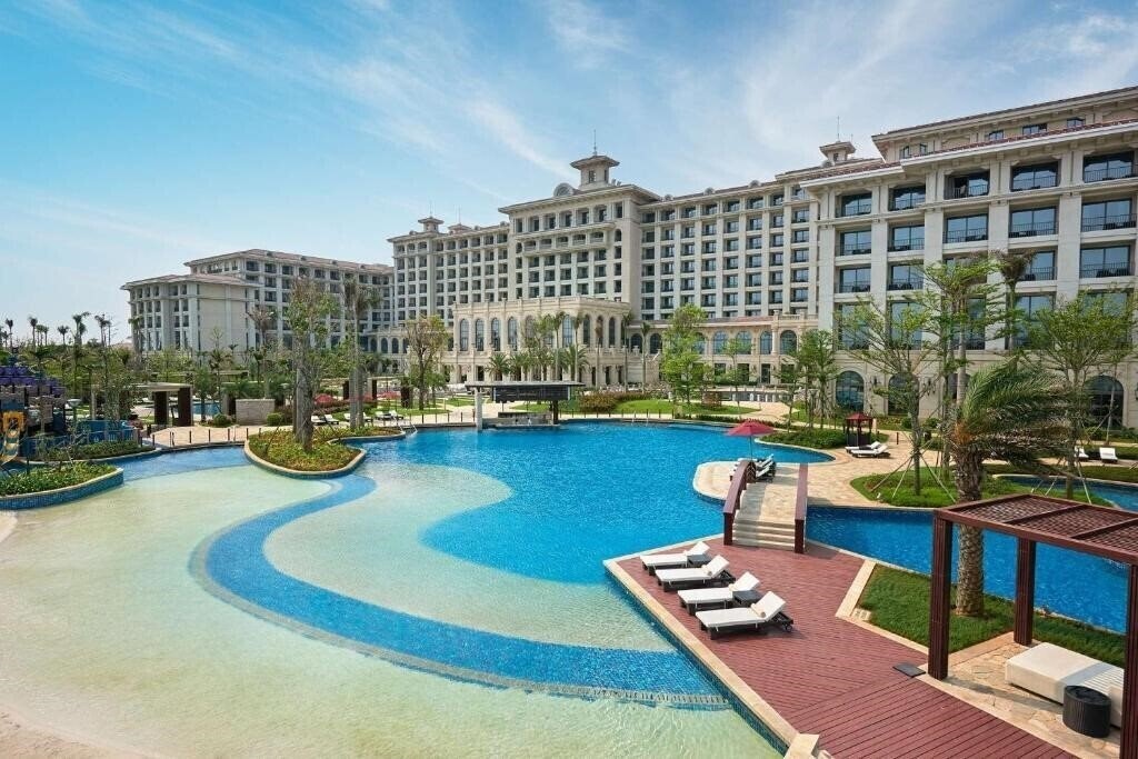 Фото Hilton Haikou Meilan 5*