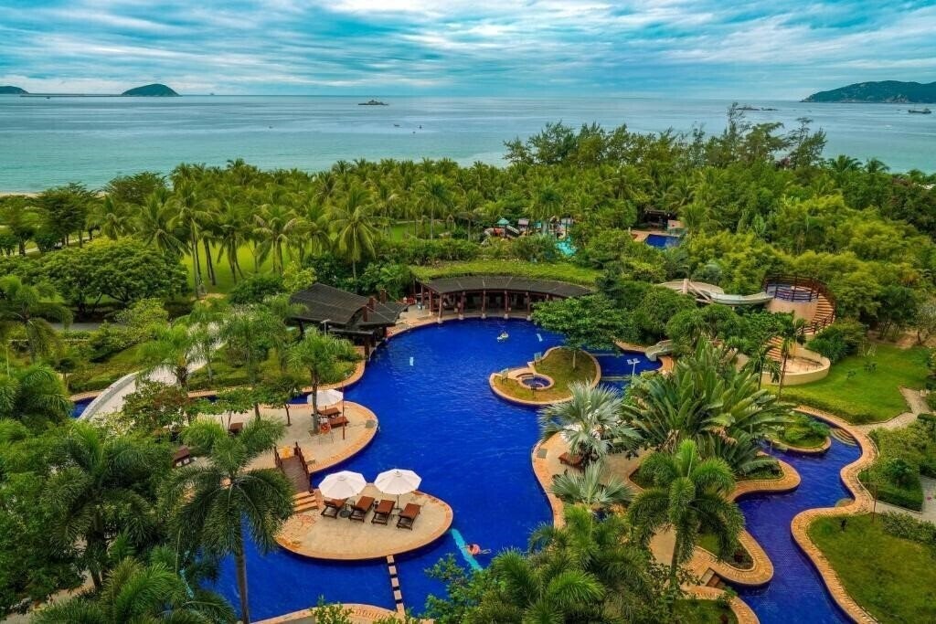 Фото Yalong Bay Mangroove Tree Resort 5*