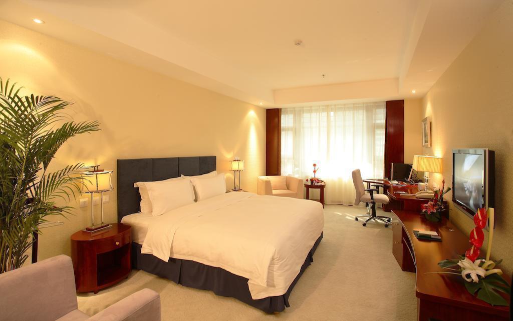Изображение Oriental Garden Hotel 4*