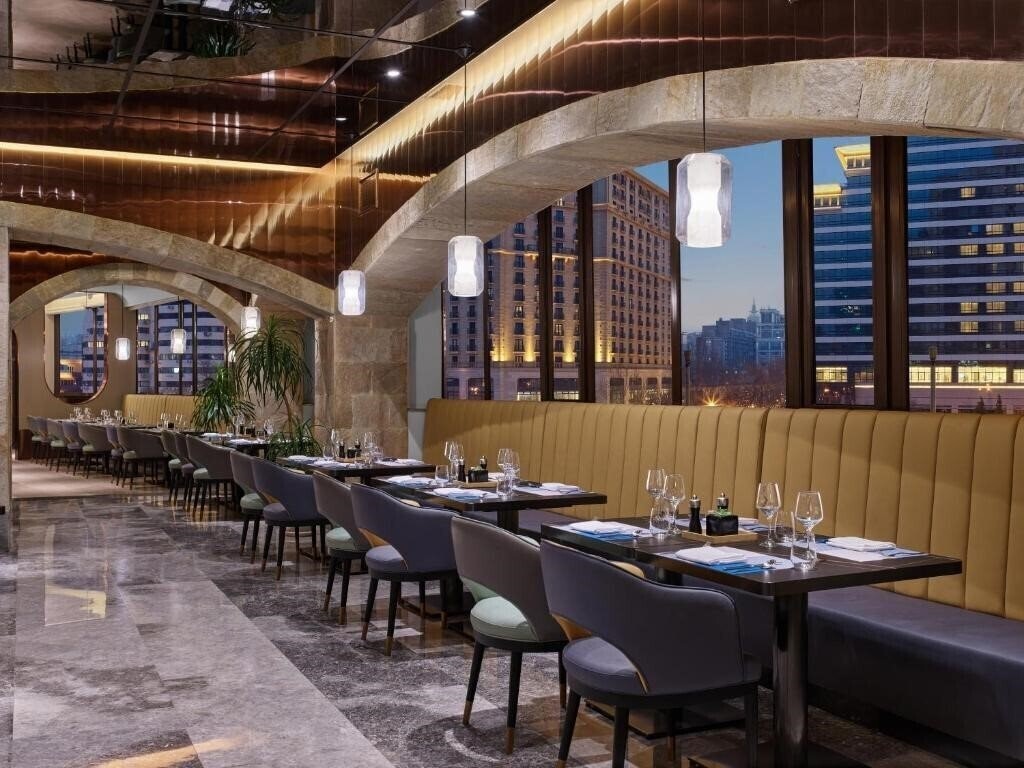 Poly Plaza 4* суреті