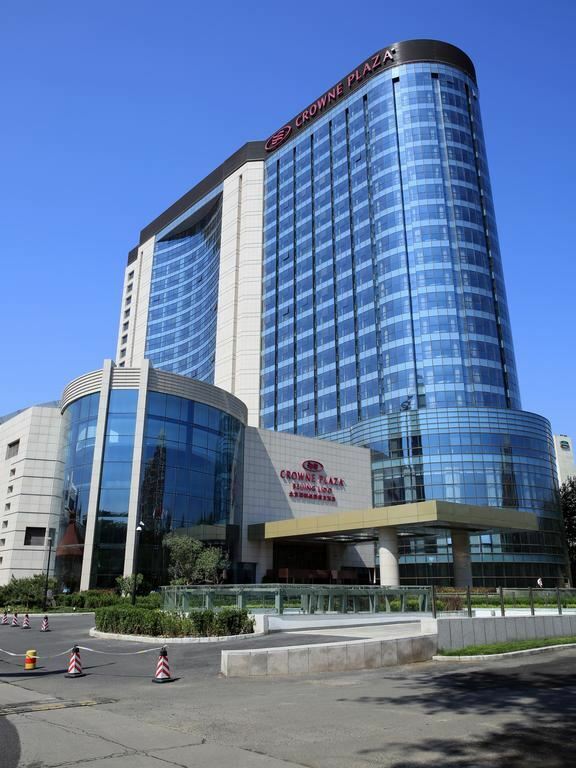 Отель Crowne Plaza Beijing Lido 5*