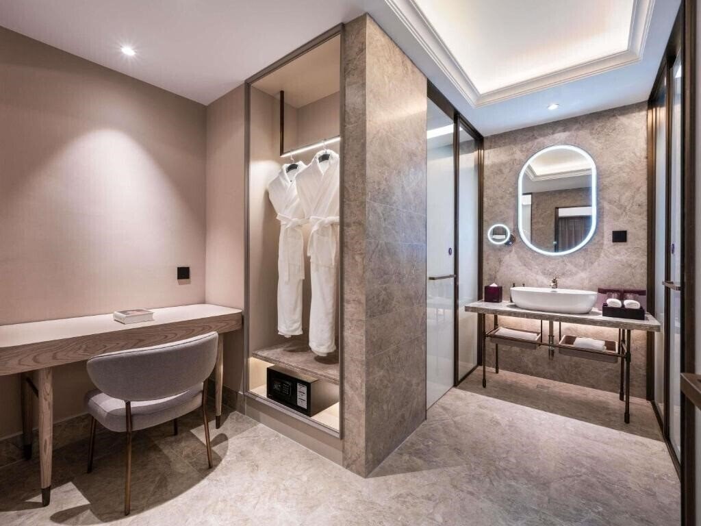 Mercure Beijing City Centre Hotel 4* фотосуреті