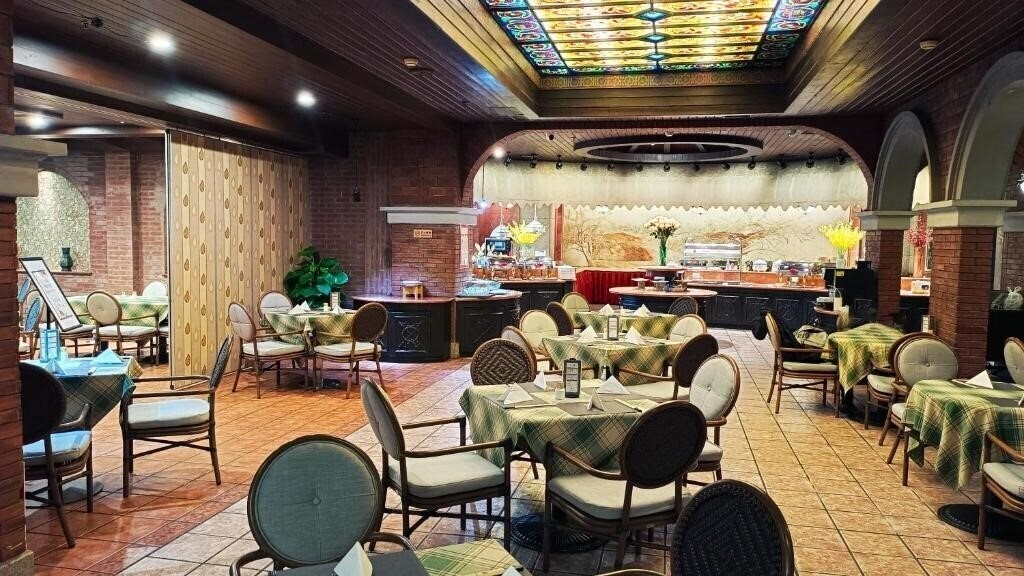 Изображение Asia Hotel Beijing (ex. Beijing Asia) 5*