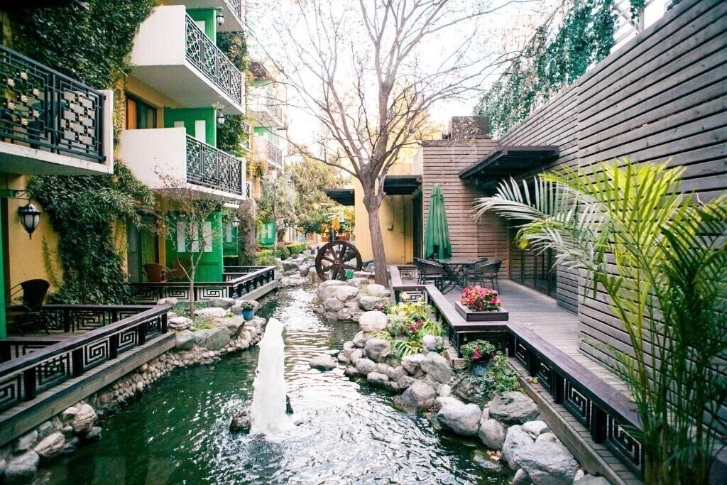 Картинка Jianguo Hotel 4*