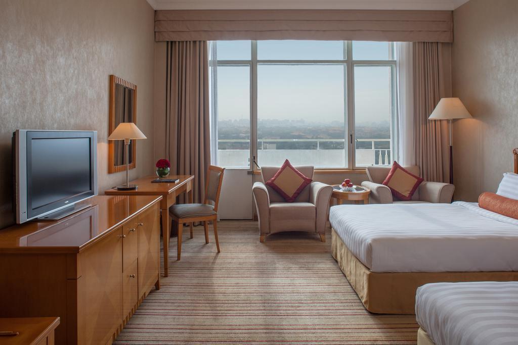 Beijing Hotel 5* суреті