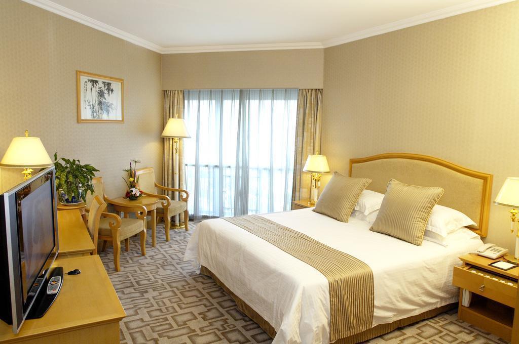 Фото Xiyuan Hotel 4*