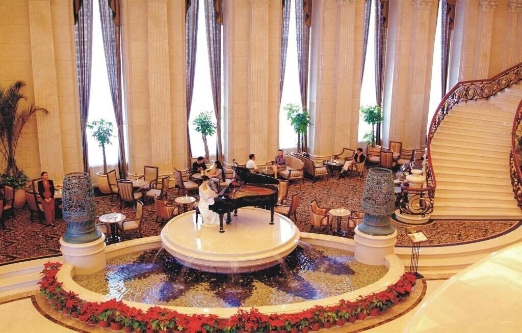 Картинка Baohong Hotel Sanya 4*