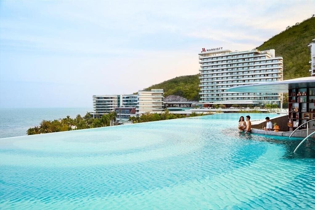 Отель The Shanhaitian Resort Sanya Autograph Collection 5*