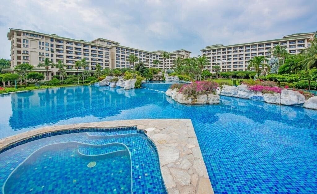 Horizon Resort 5* қонақ үйі