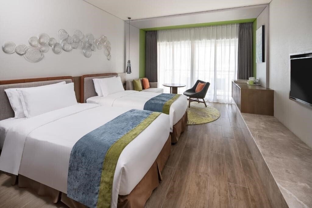 Holiday Inn Sanya Bay Resort Hotel 5* суреті