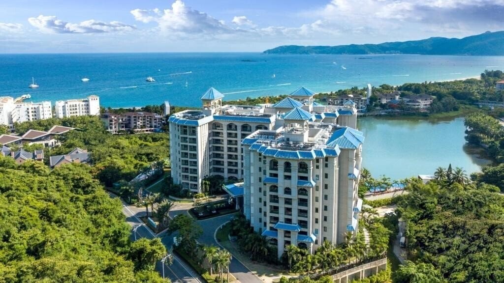Holiday Inn Yalong Bay 5* қонақ үйі