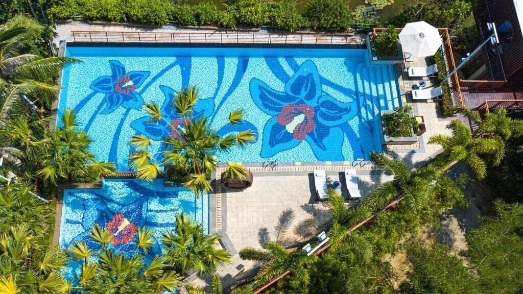 Фотография Holiday Inn Yalong Bay 5*