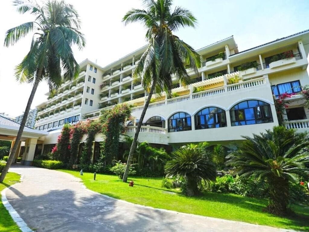 Palm Beach Resort 5* қонақ үйі