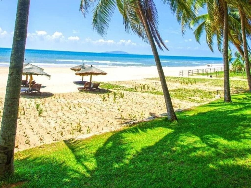 Palm Beach Resort 5* фотосуреті