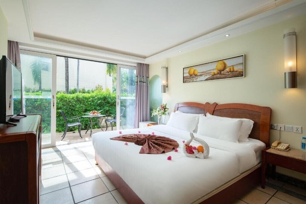 Palm Beach Resort 5* суреті