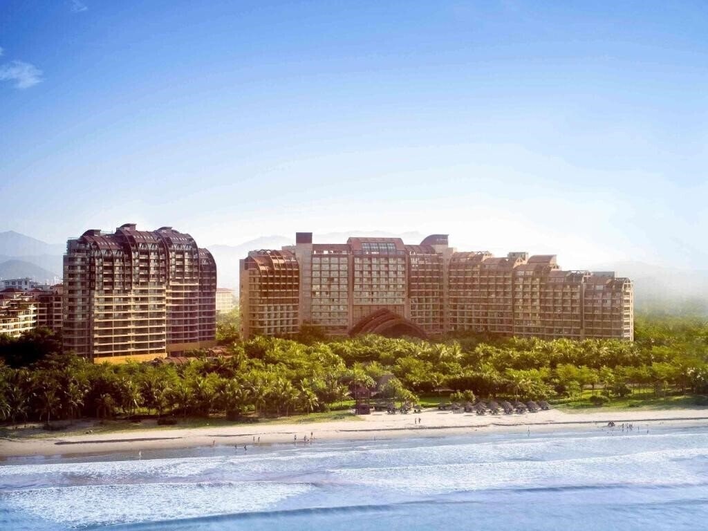 Фотография Pullman Oceanview Sanya Bay Resort & Spa 5*