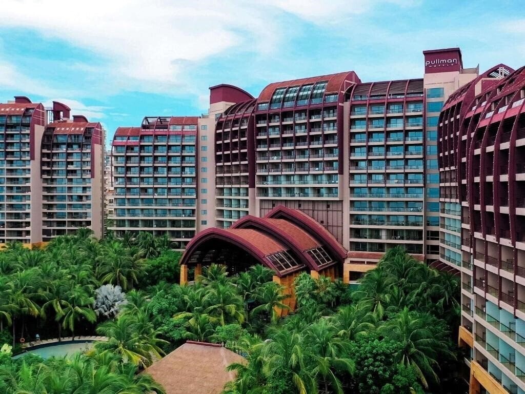 Изображение Pullman Oceanview Sanya Bay Resort & Spa 5*