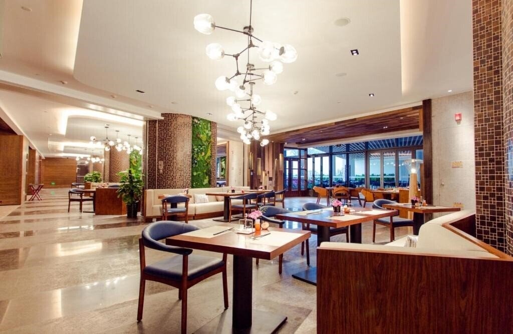 Sanya Conifer Resort 5* суреті