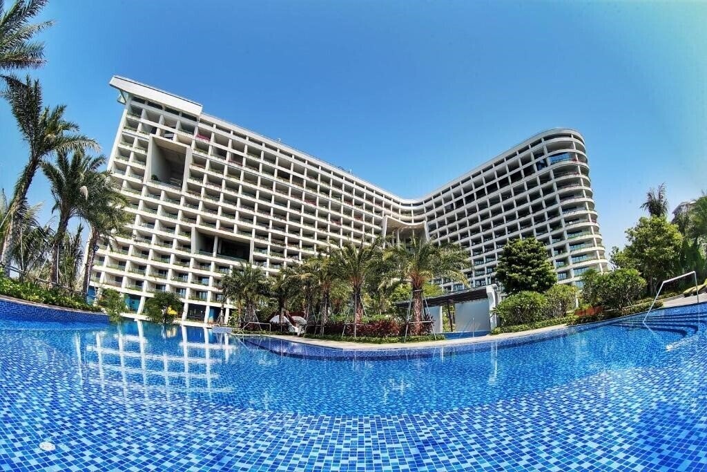 Sanya Conifer Resort 5* қонақ үйі