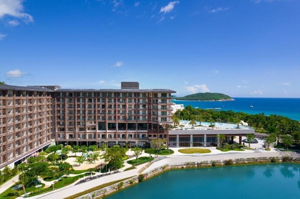 Hualuxe Sanya Yalong Bay Resort 5* суреті