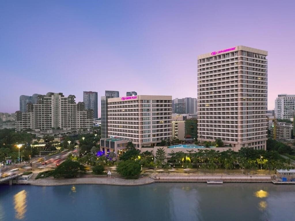 Crowne Plaza Sanya City Center 5* суреті