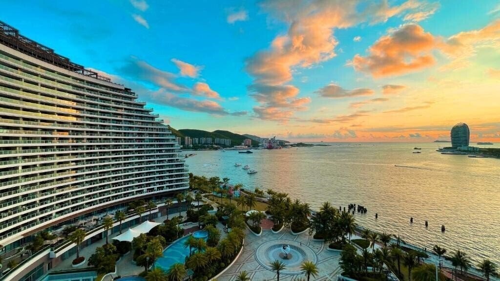 Tiancheng Central Coast Seaview Hotel 5* қонақ үйі